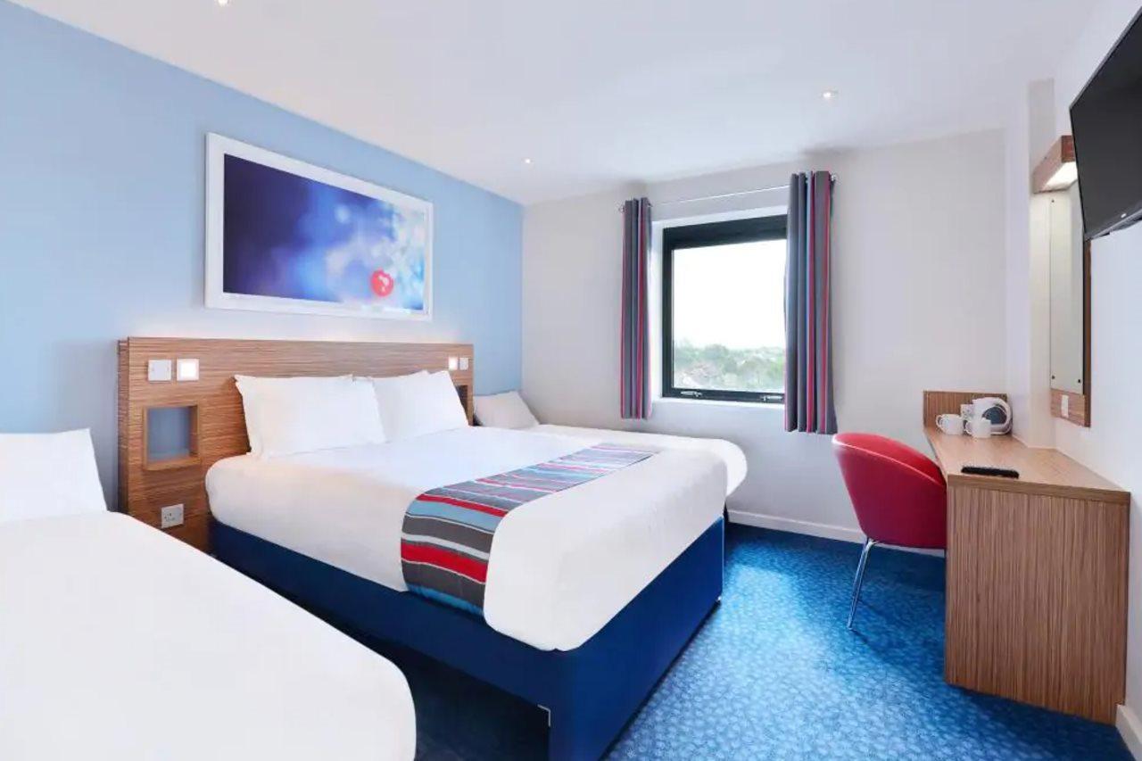Travelodge Rugeley Eksteriør bilde